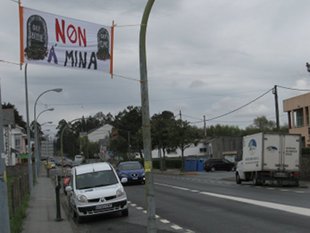 A veciñanza amosou o seu rexeitamento á mina