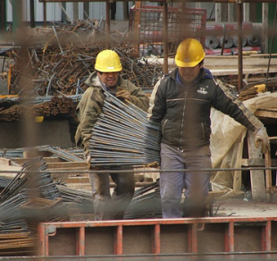 O sector da construción é un dos piares da economía galega. Foto: Flickr salvoguille